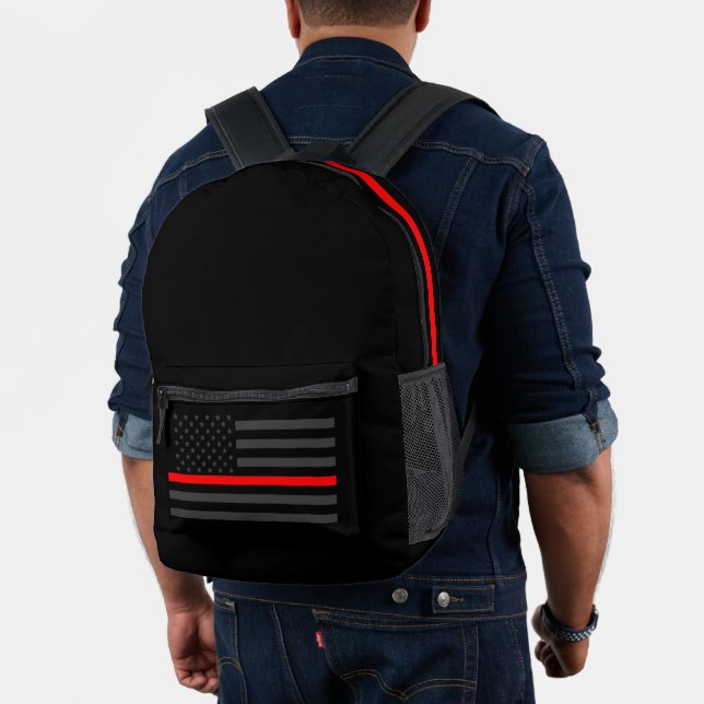 American Thin Red Line Symbolic auf einer Bedruckter Rucksack (Insitu (Modell))