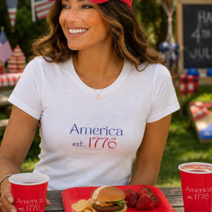 Amerika est 1776 Typografie 4. Juli Weiß T-Shirt