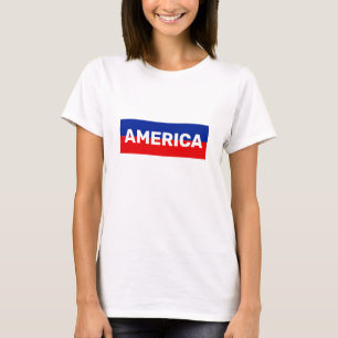Amerika in Blau-Rot gestreiftem T-Shirt