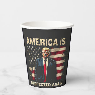 Amerika wird wieder respektiert Trump USA 4. Juli Pappbecher