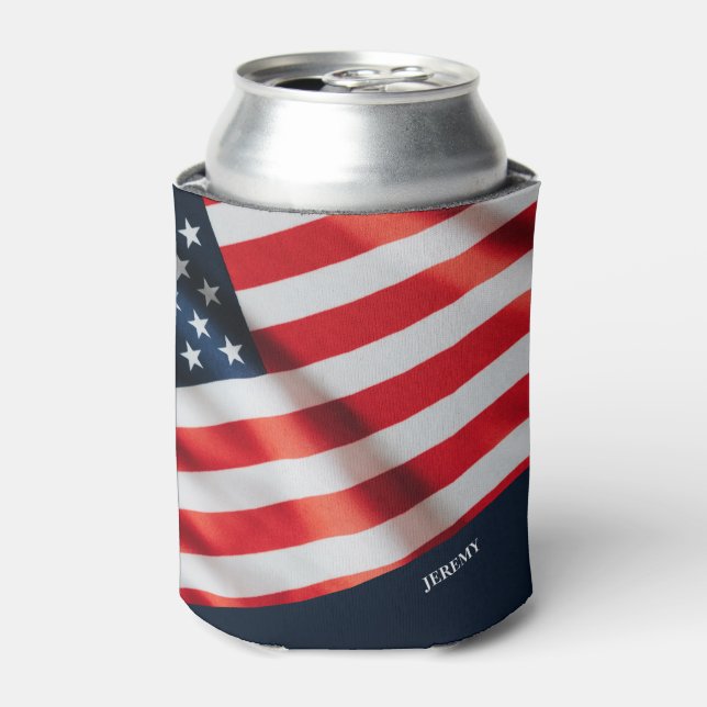 Amerikanische Flagge 4. Juli Patriotisches Backyar Dosenkühler (Kanne Vorderseite)