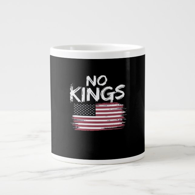 Amerikanische Flagge auf dem Kopf Distressed No Ki Jumbo-Tasse (Vorderseite)