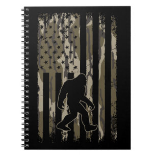Amerikanische Flagge Bigfoot Unterseite Land Camo Notizblock