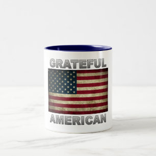 Amerikanische Flagge - Dankbarer Amerikaner Zweifarbige Tasse