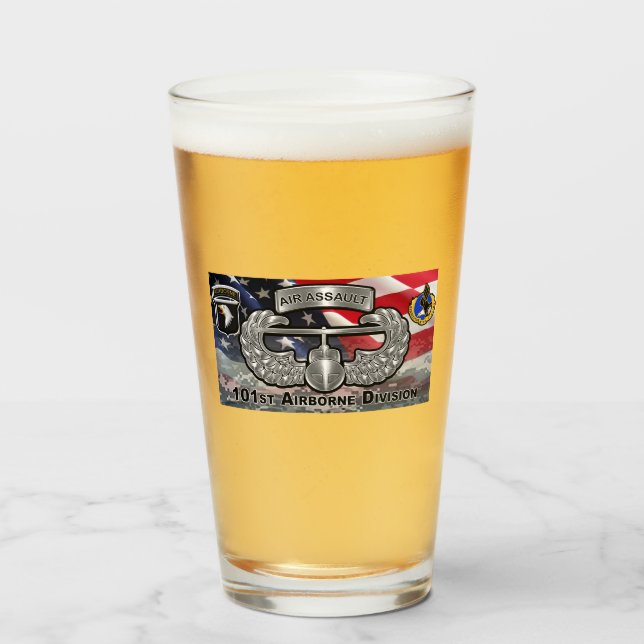 Amerikanische Flagge der 101. Im Flugzeug Division Glas (Vorne (Gefüllt))
