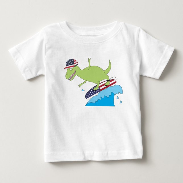 Amerikanische Flagge Dinosaurier Surfing Baby T-shirt (Vorderseite)