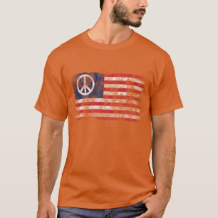 Amerikanische Flagge & Friedenssymbol abgenutztes T-Shirt