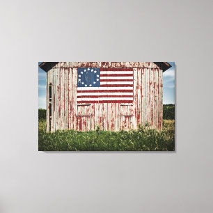 Amerikanische Flagge gemalt auf Scheune Leinwanddruck