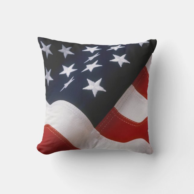 Amerikanische Flagge gewellt Kissen (Vorderseite)