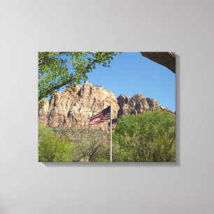Amerikanische Flagge im Zion National Park II Leinwanddruck