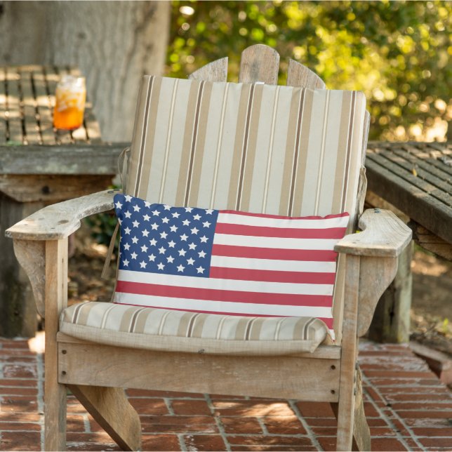 Amerikanische Flagge Red White und Blue Patriotic Kissen Für Draußen (Stuhl )