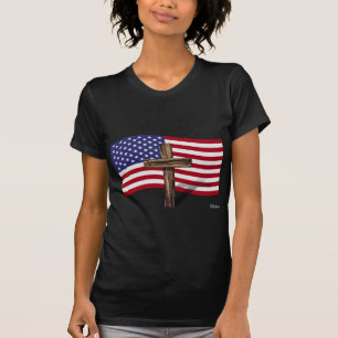 Amerikanische Flagge und geruhtes Kreuz T-Shirt