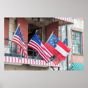 Amerikanische Flaggen zeichnen die Straße Poster