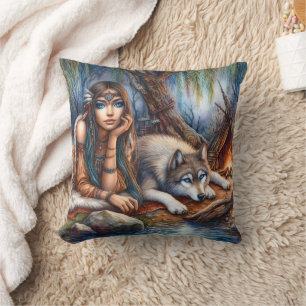 Amerikanische Indianerin entspannt sich mit Wolf a Kissen