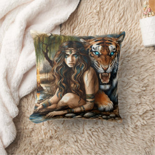 Amerikanische Indianerin mit Tiger am Fluss Kissen