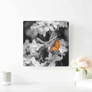 Amerikanische Lady Butterfly auf Blossomwall-Uhr Quadratische Wanduhr