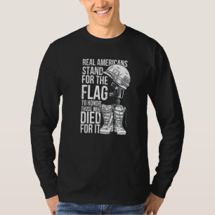 Amerikanische Soldaten zitieren Stiefel für Helmpr T-Shirt
