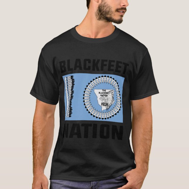 amerikanische Ureinwohner der Schwarzen Füße T-Shirt (Vorderseite)