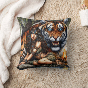 Amerikanische Ureinwohner mit Tiger Kissen