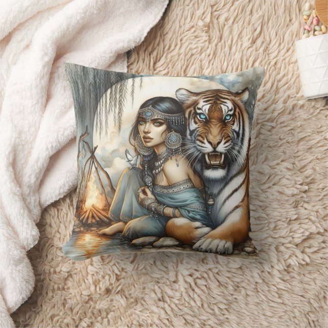 Amerikanische Ureinwohner mit Tiger Kissen (Decke)