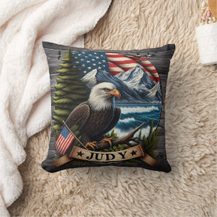 Amerikanischer Adler mit nationaler Flagge und Ber Kissen