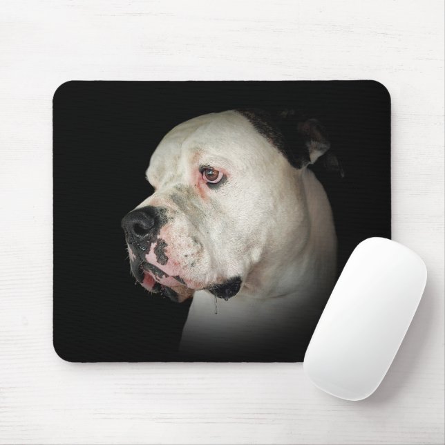 Amerikanischer Bulldog auf schwarz Mousepad (Mit Mouse)