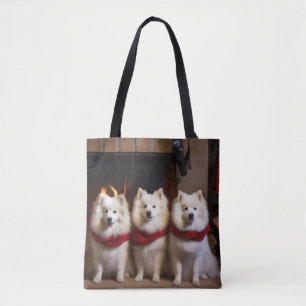 Amerikanischer Eskimo am Kamin Weihnachten Tasche