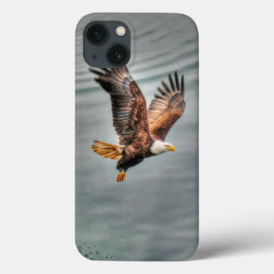 Amerikanischer Weißkopfseeadler, der über Ozean Case-Mate iPhone Hülle
