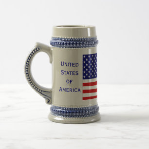 Amerikanisches Bürger-Flaggen-Bier Stein durch Bierglas