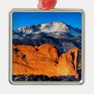 Amerikas Berg bei Sonnenaufgang Ornament Aus Metall