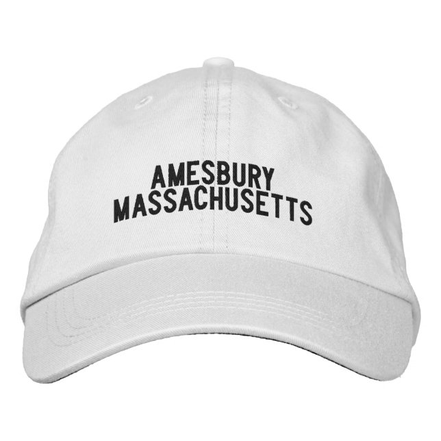 Amesbury Massachusetts Hat Bestickte Baseballkappe (Vorderseite)