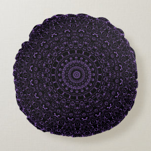 Amethyst Purpur Mandala mit komplizierter Symmetri Rundes Kissen