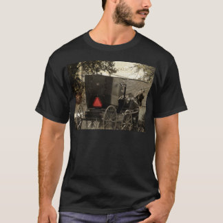 Amish Horst und Buggy Sepia Postcard T-Shirt
