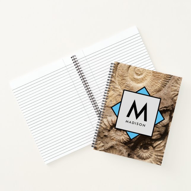 Ammonit-Muscheln mit Ihrem Namen und Monogramm Notizbuch (Innenseite)