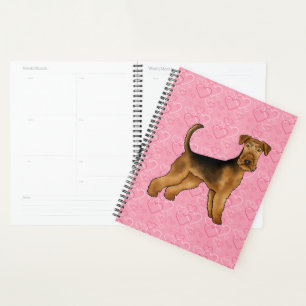 Amour de chien Airedale Terrier avec motif de cœur