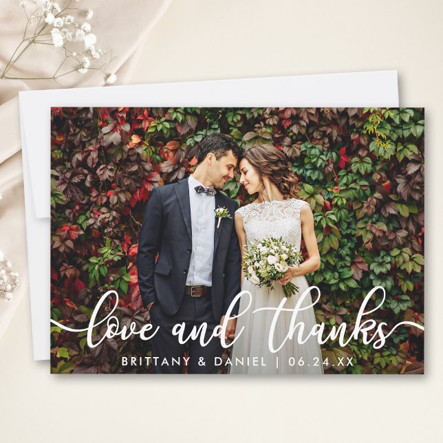 Amour et Merci tendance moderne | CARTE PHOTO MARI (Customize to add text or more photos to back of card.)