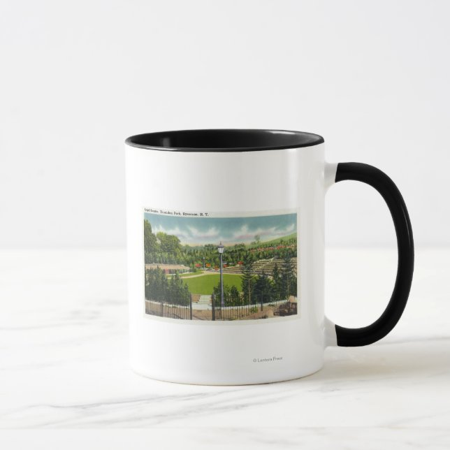 Amphitheater-Ansicht des Thornden Park Tasse (Rechts)
