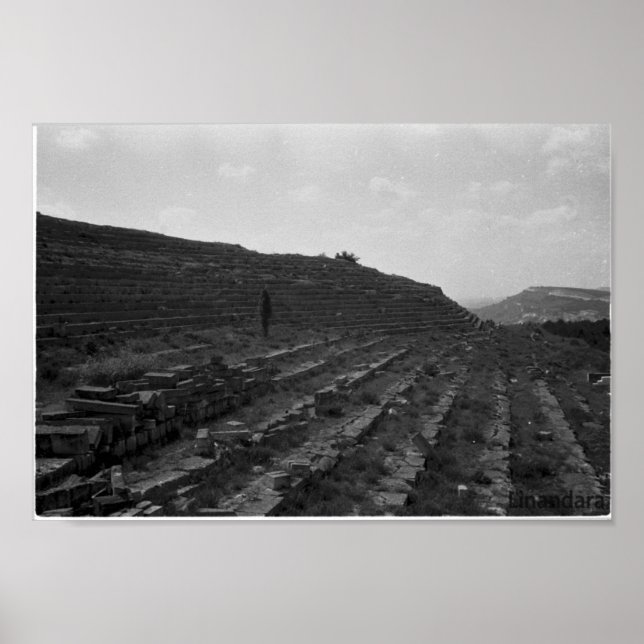 Amphitheater Kalksteinbruch auf der Krim Poster (Vorne)