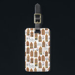 Amsterdam Dutch Houses Tulips Bikes Pattern White Gepäckanhänger<br><div class="desc">Dekorieren Sie Ihre Küche mit diesem phantastischen Taschenanhänger. Ein tolles Geschenk für einen Reisenden! Sie können ihn anpassen und Text auf der Rückseite hinzufügen, oder das Monogramm auf der Vorderseite. Schauen Sie sich unbedingt alle Farboptionen an. Karo in meinem Shop für viel mehr Farben und Muster, dazu passende Sachen wie...</div>