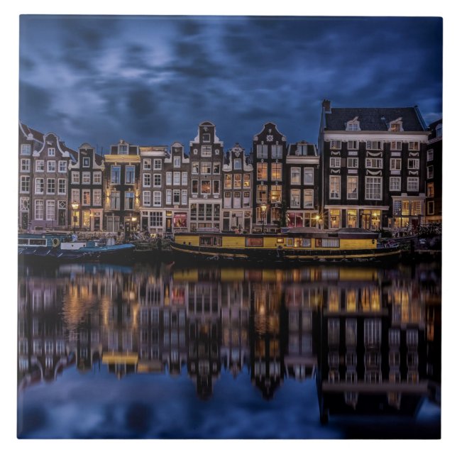 Amsterdam mit Kanälen in Dusk Fliese (Vorderseite)