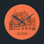 Amsterdam Niederlande Holland City Souvenir Orange Runde Wanduhr<br><div class="desc">Amsterdam ist die Hauptstadt und bevölkerungsreichste Gemeinde des Königreichs der Niederlande. Beste Souvenirs aus der Stadt als Geschenk. Holland zieht jedes Jahr viele Touristen an. Haben Sie noch nicht die schöne Stadt Amsterdam besucht. Perfekte Geschenke für Amsterdam,  Holland.</div>