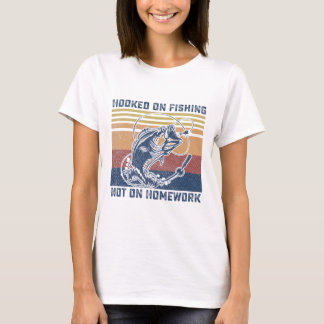 An Angeln Gefesselt Angelgeschenke Für Jungen B Fi T-Shirt