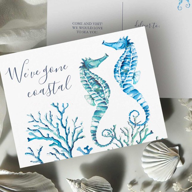 An den Strand Neue Heimat Umzugsankündigung Postkarte (Beach moving announcement postcards watercolor seahorses by Victoria Grigaliunas Do Tell A Belle)