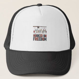An Freiheit gewöhntes patriotisches Angel-Shirt-De Truckerkappe