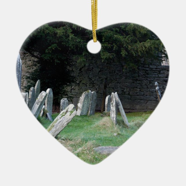 An Irish Grave Yard Keramik Ornament (Vorne)