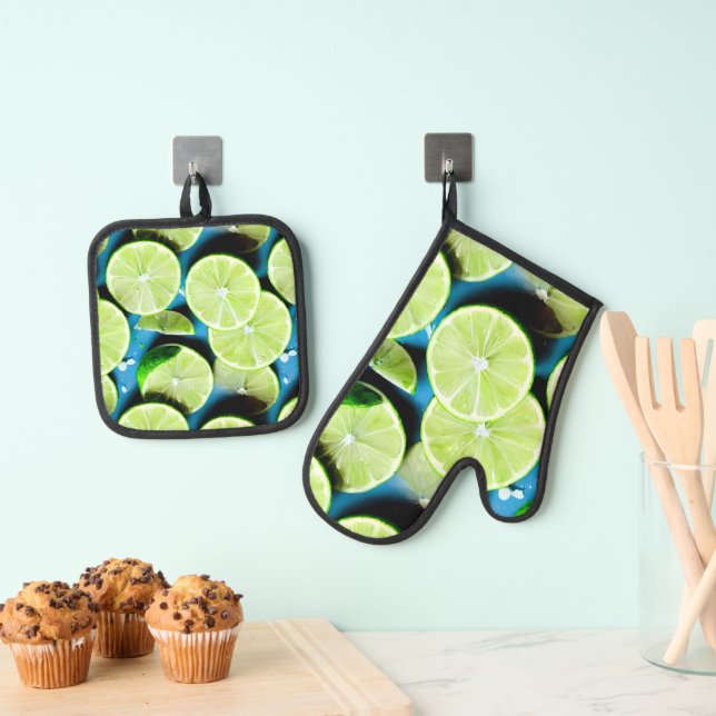 An Ofenhandschuh & Topflappen-Set (Insitu (Hängend))