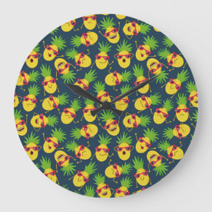 Ananas, Ananas, handgezeichnet, Sommermuster. Große Wanduhr