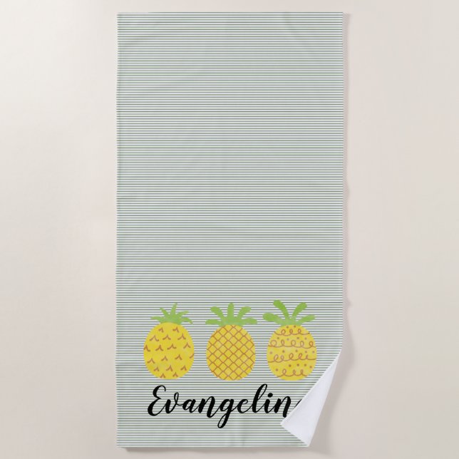 Ananas-Aquarelltrio mit grünem Pinstreifen Strandtuch (Vorderseite)