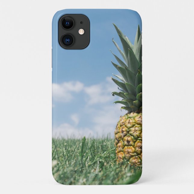 Ananas auf einem Feld Case-Mate iPhone Hülle (Rückseite)