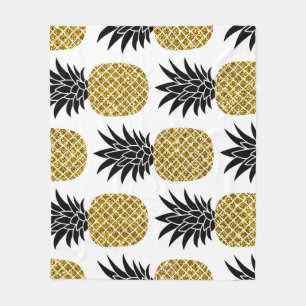 Ananas aus Gold: Von Hand Gezeichnet Weiß nahtlos. Fleecedecke